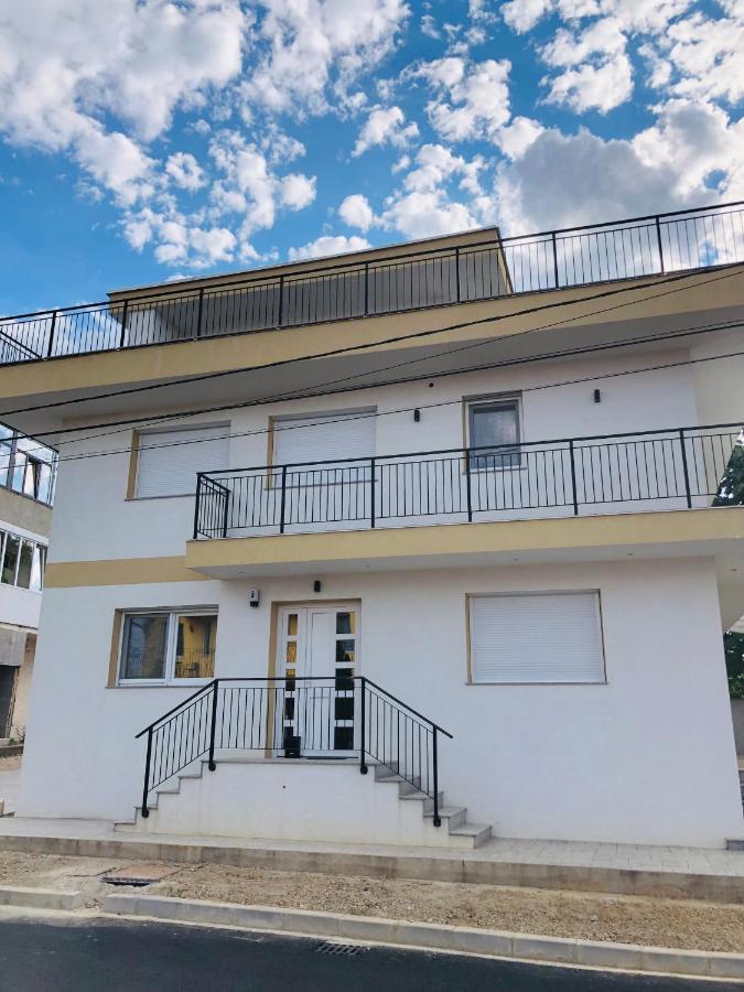 Villa Residence Sînmartin Buitenkant foto